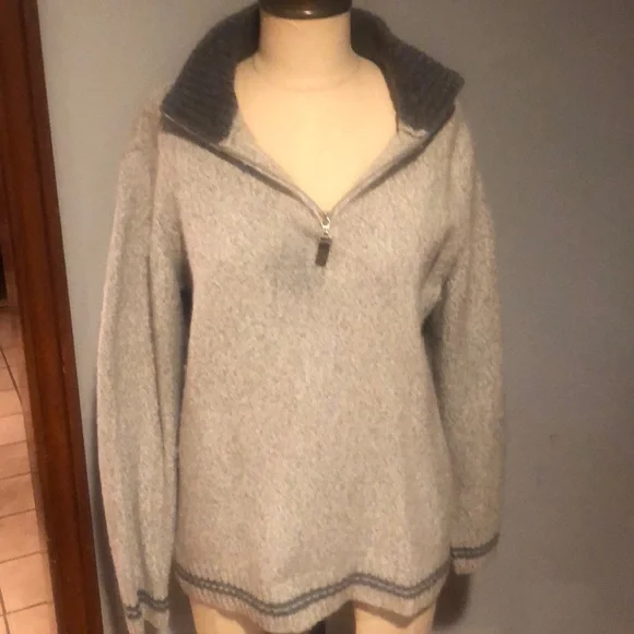 DANIELE BLASI - Large Pull Over Sweater - Picture 1 of 4